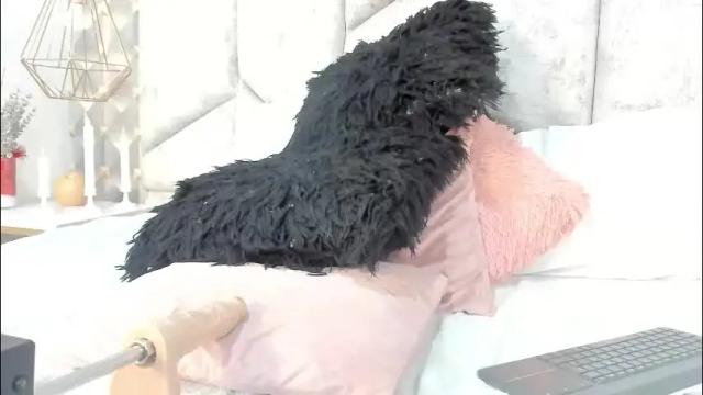 Image 4 of ashleyhiil2 Stream on Chaturbate on 1 month ago