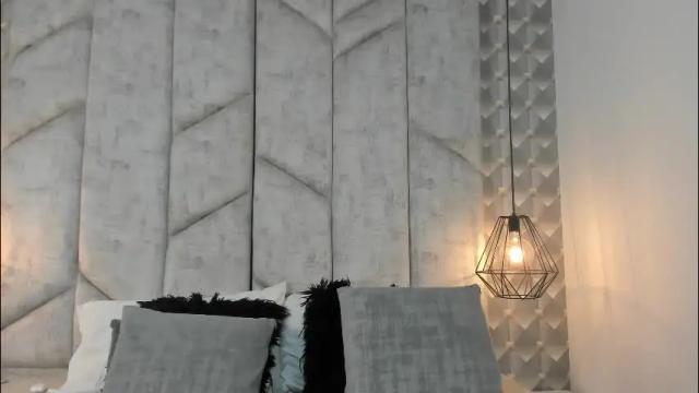 Image 3 of ashleyhiil2 Stream on Chaturbate on 8 days ago