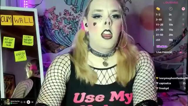 Image 8 of ashleyqt_aus Stream on Chaturbate on 2 days ago