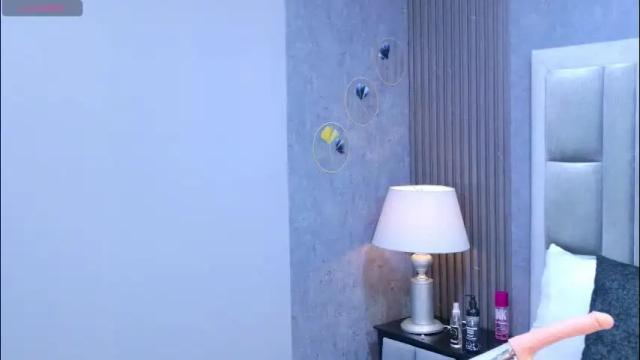 Image 8 of ashleyroberh Stream on Chaturbate on 29 days ago