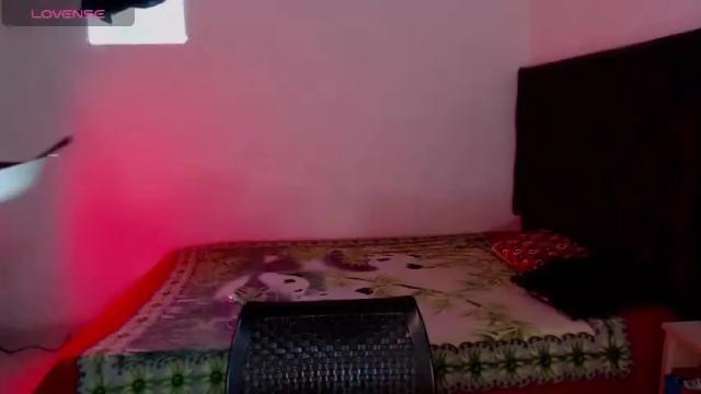 Image 11 of ashleysander Stream on Chaturbate on 13 months ago