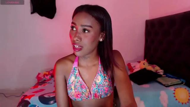 Image 11 of ashleysander Stream on Chaturbate on 13 months ago