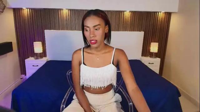Image 4 of ashleysander Stream on Chaturbate on 17 days ago