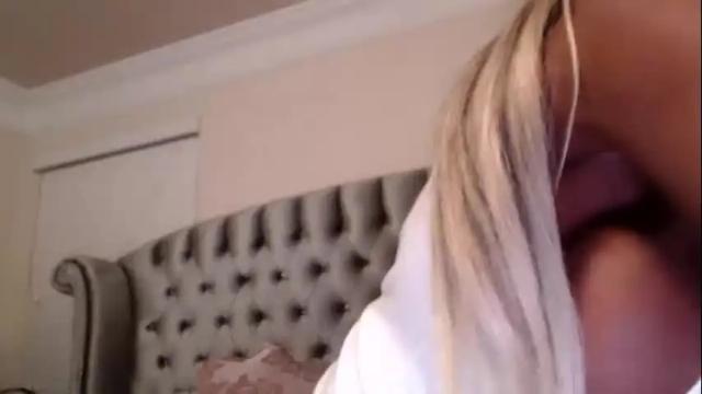 Image 10 of ashleystarxxx01 Stream on Chaturbate on 15 months ago