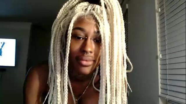 Image 4 of ashleystarxxx01 Stream on Chaturbate on 14 months ago