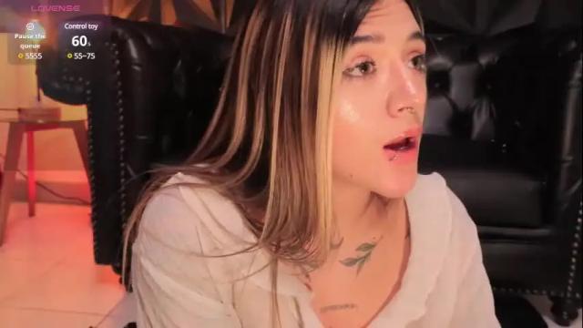 Image 10 of ashleyvalirya Stream on Chaturbate on 1 month ago