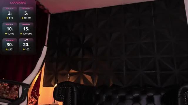 Image 11 of ashleyvalirya Stream on Chaturbate on 1 month ago