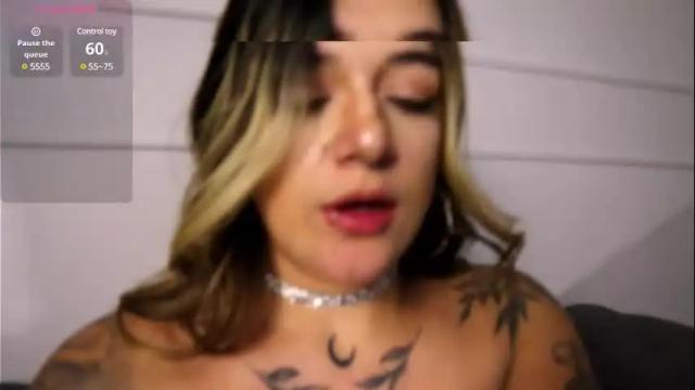 Image 8 of ashleyvalirya Stream on Chaturbate on 10 days ago