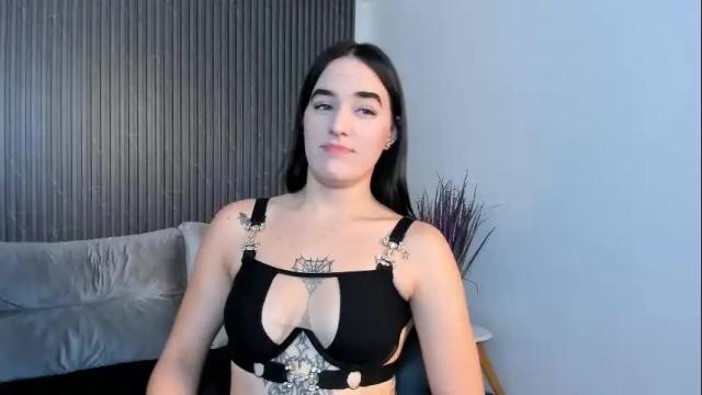Image 10 of ashleyy_collinss Stream on Chaturbate on 1 month ago