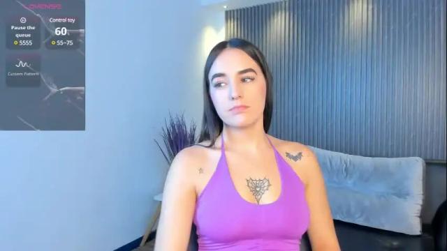 Image 11 of ashleyy_collinss Stream on Chaturbate on 1 month ago