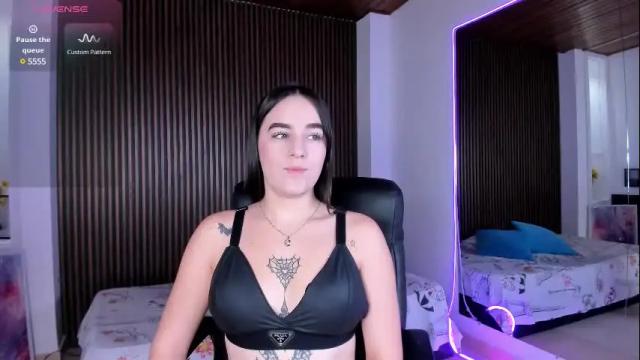 Thumbnail 1, ashleyy_collinss's Stream at Chaturbate, 1 month ago