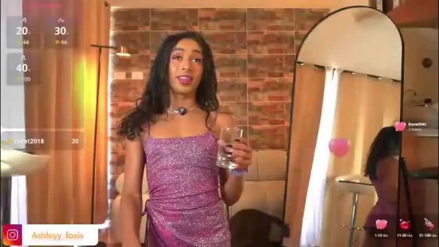 Image 6 of ashleyyfox_ Stream on Chaturbate on 1 month ago