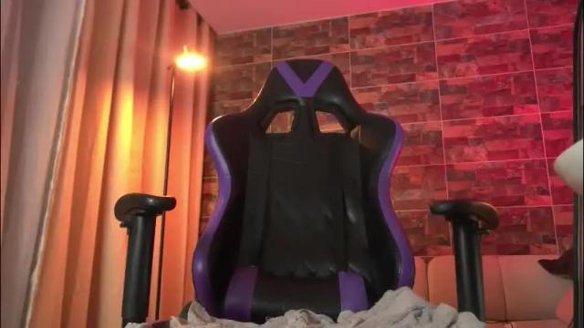 Thumbnail 1, ashleyyfox_'s Stream at Chaturbate, 1 month ago