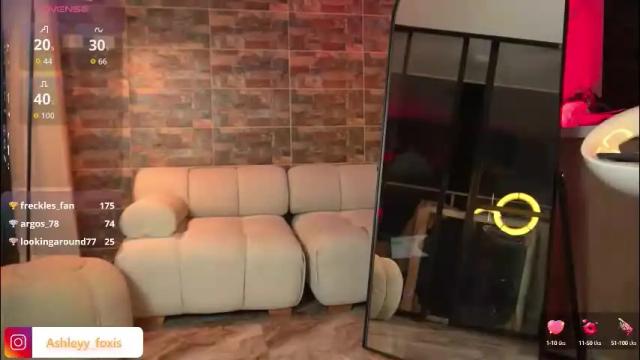 Image 12 of ashleyyfox_ Stream on Chaturbate on 1 month ago
