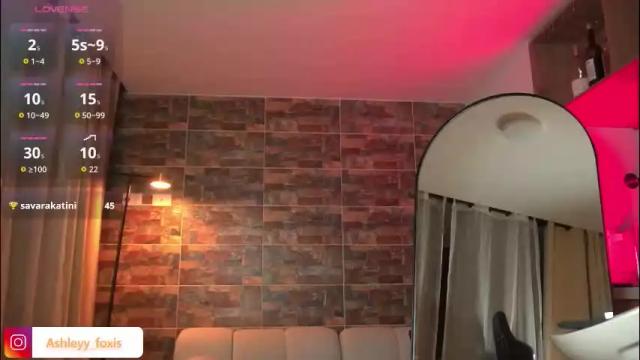 Image 12 of ashleyyfox_ Stream on Chaturbate on 2 days ago
