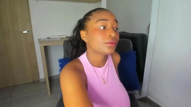 Image 4 of ashly_0b Stream on Chaturbate on 12 months ago
