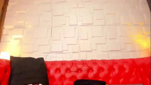 Image 2 of ashlybenison Stream on Chaturbate on 21 days ago