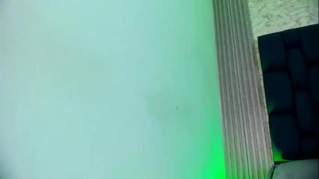 Image 7 of ashlybenison Stream on Chaturbate on 8 days ago
