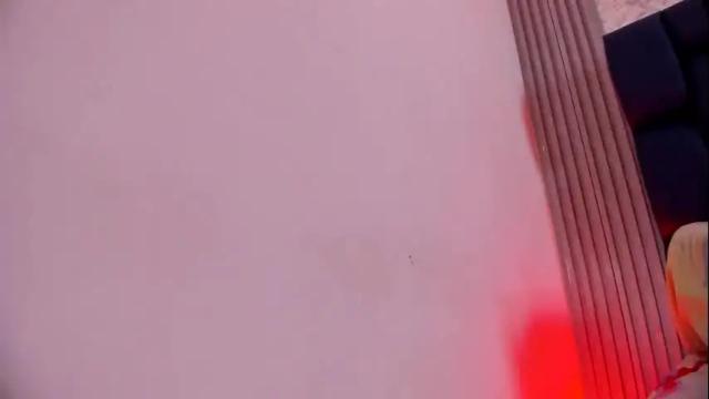 Image 2 of ashlybenison Stream on Chaturbate on 1 month ago