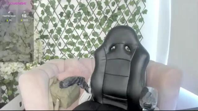 Image 4 of ashlye_addams Stream on Chaturbate on 16 months ago