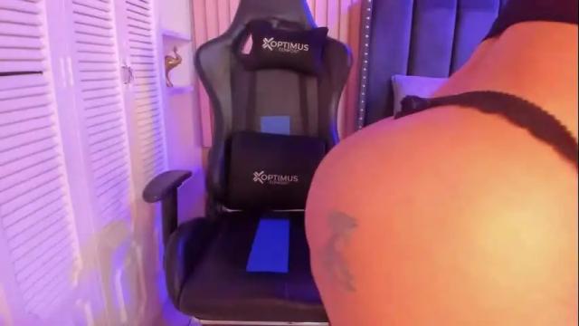 Image 8 of ashlye_miller_ Stream on Chaturbate on 28 days ago