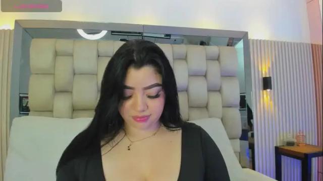 Image 7 of ashlyn_parker Stream on Chaturbate on 1 month ago