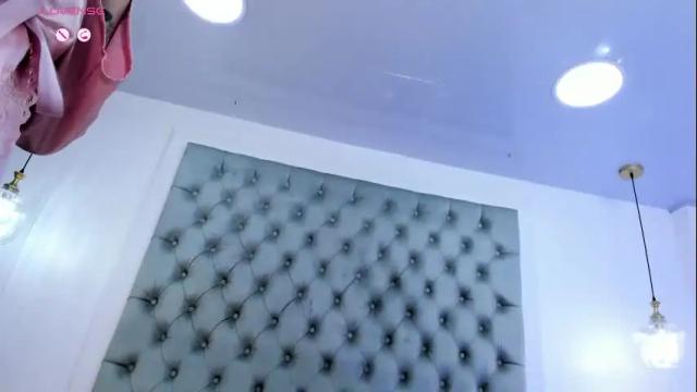 Image 11 of ashlyn_parker Stream on Chaturbate on 1 month ago