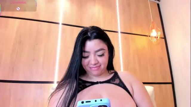 Image 2 of ashlyn_parker Stream on Chaturbate on 12 days ago