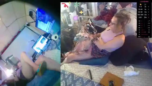 Image 7 of ashmomo Stream on Chaturbate on 21 months ago