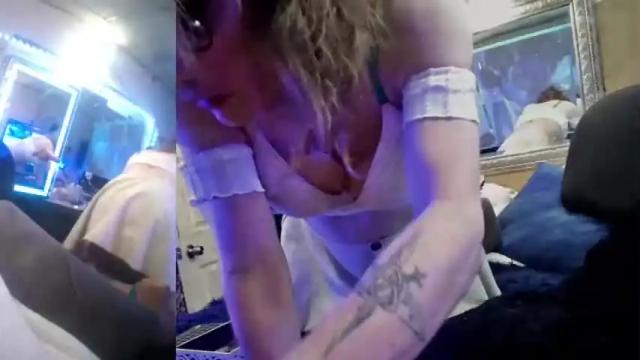 Image 7 of ashmomo Stream on Chaturbate on 16 months ago