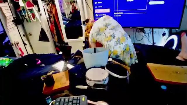 Image 3 of ashmomo Stream on Chaturbate on 16 months ago