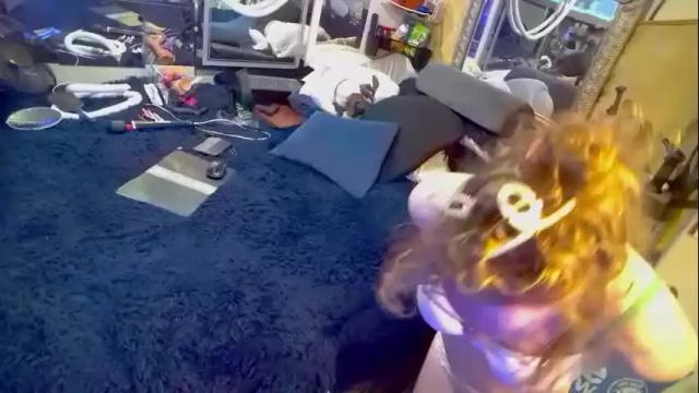 Image 10 of ashmomo Stream on Chaturbate on 15 months ago