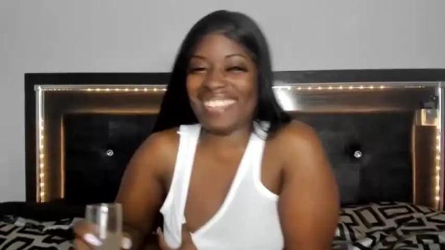 Image 11 of asiaandersonxx Stream on Chaturbate on 16 months ago