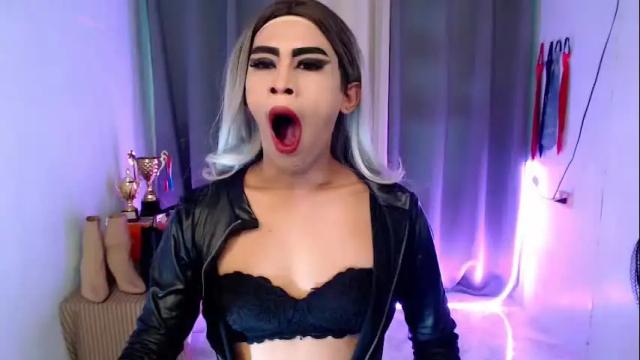 Image 12 of asiadickhotboy Stream on Chaturbate on 15 months ago