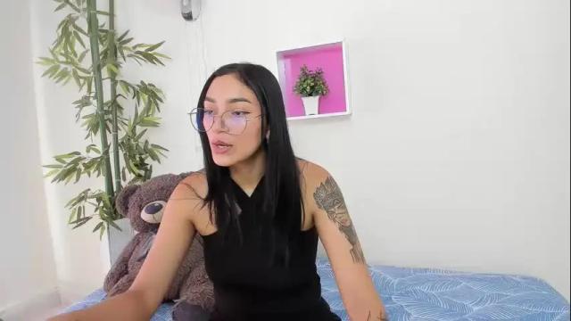 Image 12 of asiam_brunet Stream on Chaturbate on 2 months ago