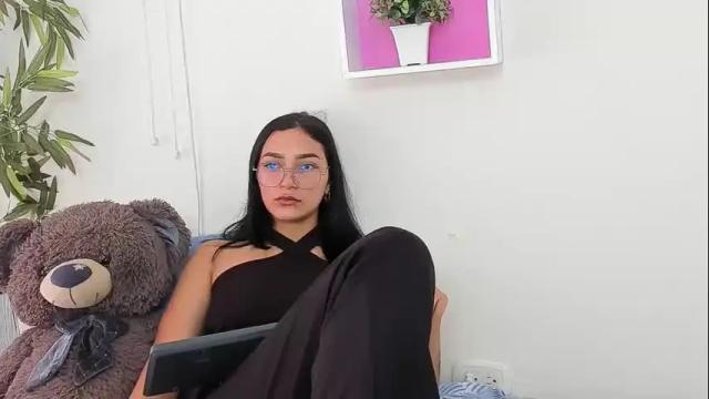 Image 7 of asiam_brunet Stream on Chaturbate on 2 months ago