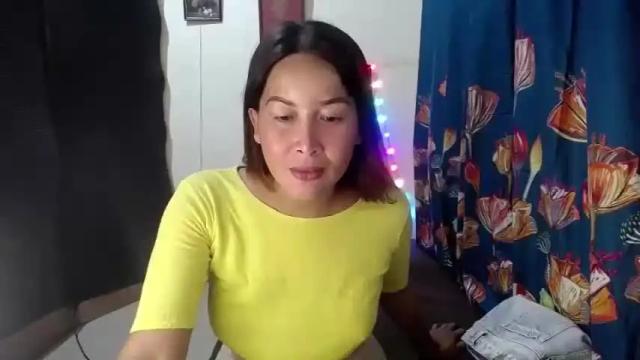 Image 6 of asian_amaya69 Stream on Chaturbate on 13 months ago