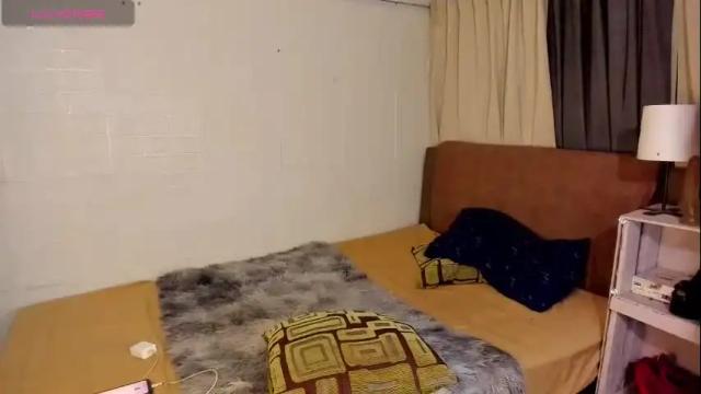 Image 3 of asian_cumsawyer Stream on Chaturbate on 29 days ago