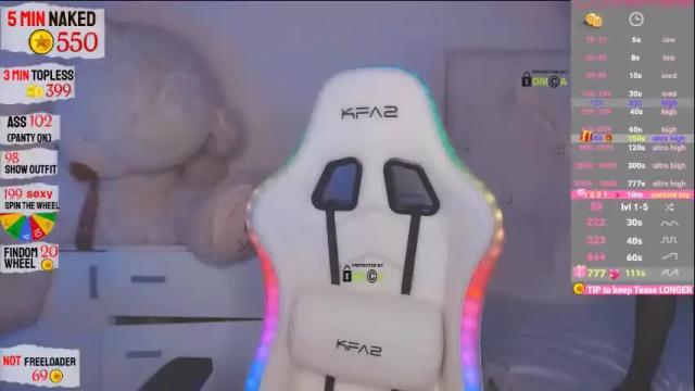Image 4 of asian_gf Stream on Chaturbate on 25 days ago