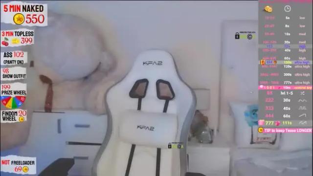 Image 12 of asian_gf Stream on Chaturbate on 2 days ago