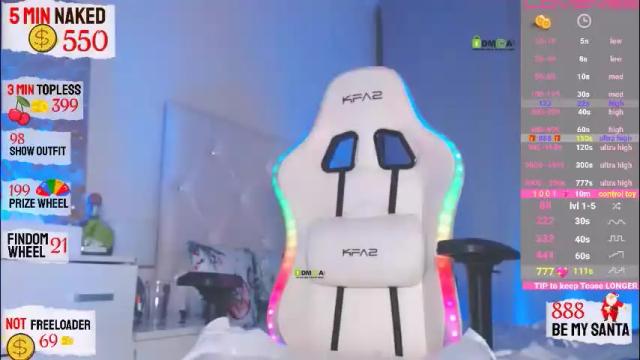 Image 3 of asian_gf Stream on Chaturbate on 19 days ago