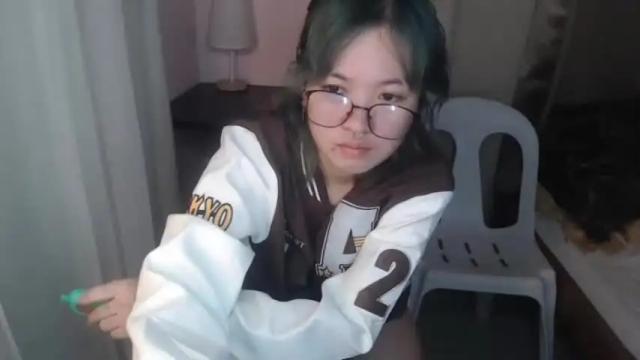 Image 12 of asian_honey69 Stream on Chaturbate on 15 months ago