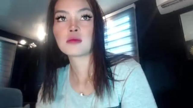 Image 2 of asian_joyme69 Stream on Chaturbate on 17 months ago