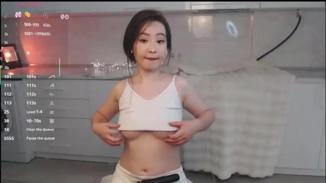 Image 8 of asian_littlee_girl Stream on Chaturbate on 3 months ago