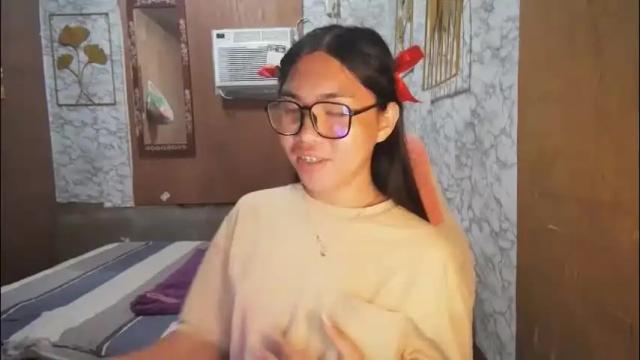 Image 3 of asian_rhean Stream on Chaturbate on 2 months ago