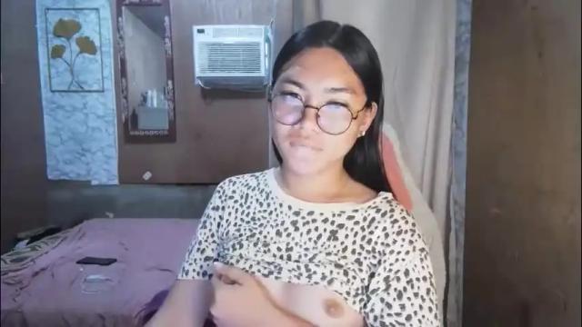 Image 3 of asian_rhean Stream on Chaturbate on 12 days ago