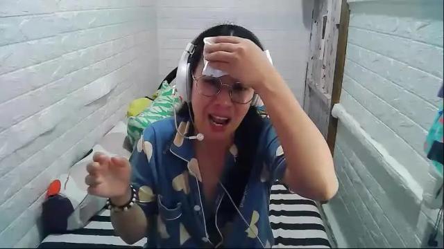 Image 10 of asian_sexydimples Stream on Chaturbate on 1 month ago
