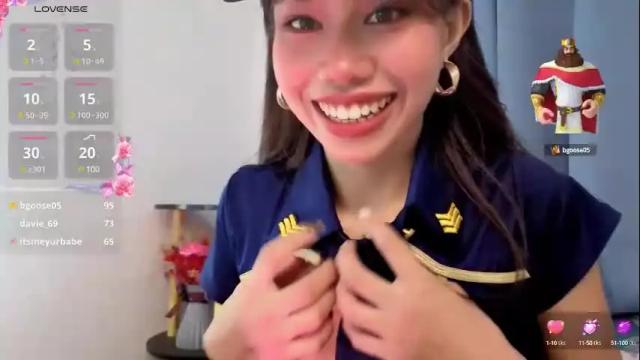 Image 3 of asianbabecandy Stream on Chaturbate on 25 days ago