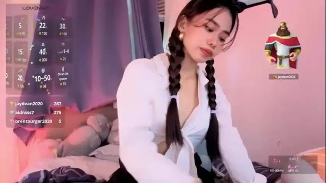 Image 4 of asianbabecandy Stream on Chaturbate on 1 month ago