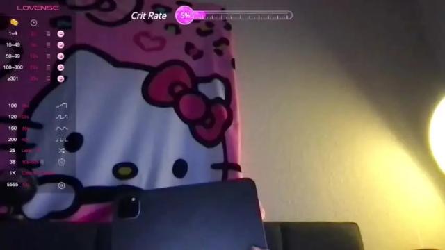 Image 2 of asianbarbiexoxo Stream on Chaturbate on 16 months ago